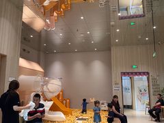 -龙格亲子游泳·水育早教运动中心(绿宝中心)
