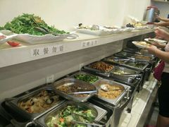 自助取餐区-鹈鹕素食餐厅自助餐部(正阳街店)
