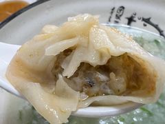 蟹粉汤包-曼曼汤包(建国西路店)