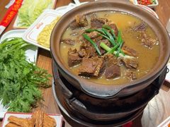 -阿润打边炉·鲜切鸡煲(华漕店)