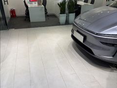 -TESLA 特斯拉(北京颐堤港体验店)
