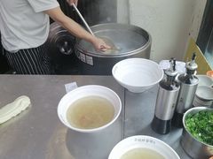 -萍姨抻面馆·鸡架冒菜(清湖店)