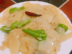 -蒙古缘饭店(额尔古纳云杉宾馆店)