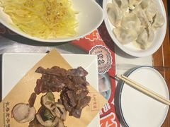 -东方饺子王(工农大路店)