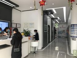 -痘博士昆明·国际祛痘领跑品牌