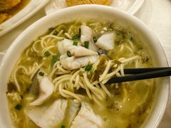 -金时代顺风大酒店(临港百联店)