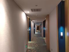 -禾尖S酒店(深圳大学店)