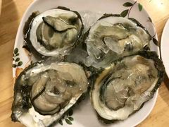 -J Daeng Seafood