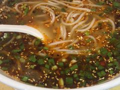 -桥香园云南过桥米线(金马碧鸡店)