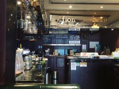 -Hooley's活利仕西餐厅(珠江新城店)