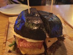 -味德西餐音乐酒吧 Wade's Bar&Grill
