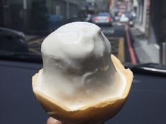 -先麦芋头酥(台中中港店)