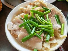 -金卯白肉罩火烧