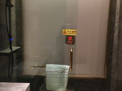-上海莎海国际酒店