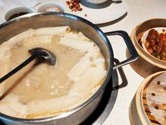 -煲王粤菜餐厅(中侨中心店)