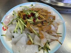 -屯老二农家铁锅炖(天津总店)