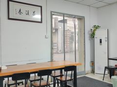 -花溪巷牛肉粉(泉城路店)