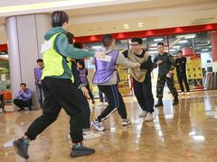 -兵魂·室内真人CS枪战俱乐部·团建·军事轰趴馆