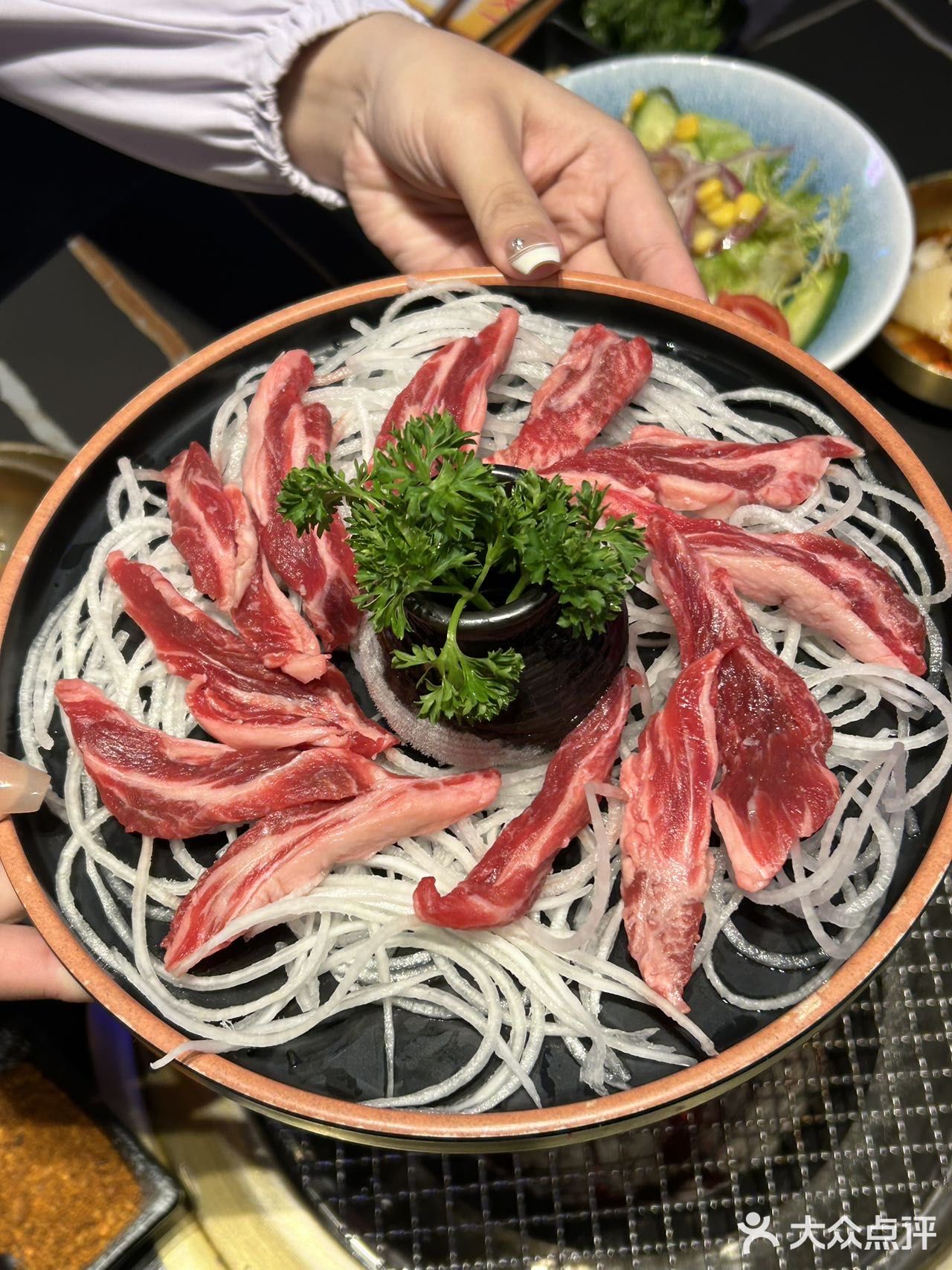 来打卡重庆男模餐厅啦！！！全是肌肉猛男谁懂啊