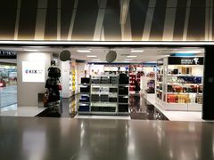 -关西国际机场直营免税店