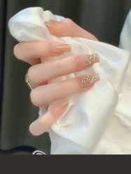 -赢韵美甲美睫瑞士净斑中心