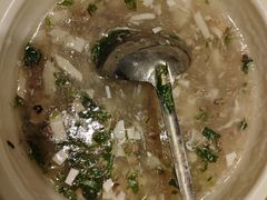 -沪华海鲜大酒楼(南汇店)