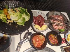 -焱铁烧·黑毛和牛专门店(杭州嘉里中心店)