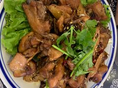 -八两八金·莱芜特色炒鸡(市南漳浦路店)