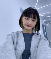 -BULB STUDIO 巴柏明星发型工作室