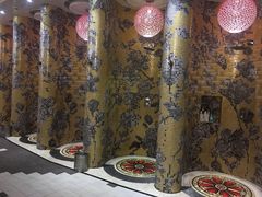 生鱼片-碧涛阁·泡泡海洋·汤泉洗浴(王府花园店)