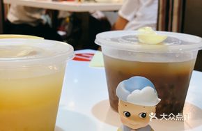 Rock Sugar Tangerine Lotus Seed Mung Bean Soup