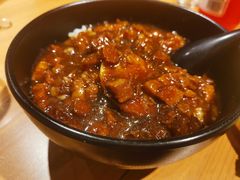 冠军卤肉饭-华餐馆(莫邪路店)