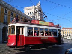 -商业广场(Praça do Comércio)