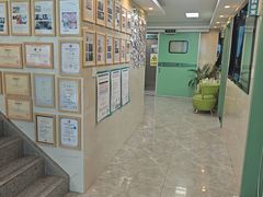 -半岛宠物医院24小时·内窥镜·牙科·碎石中心(府城大道店)