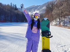 -亚布力新体委滑雪场