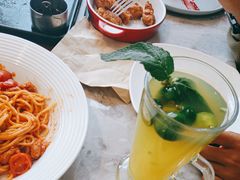 -必胜客(阿诗玛店)