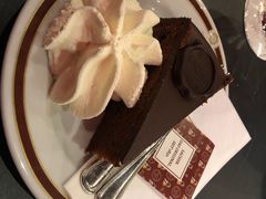 -Cafe Sacher(WIEN)