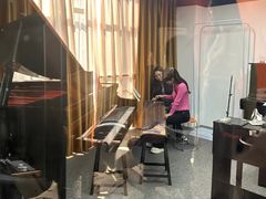 -梅纳·钢琴声乐架子鼓Mena Music(双井店)