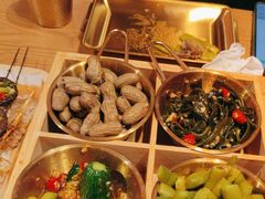 -三顾烤庐·烤鱼·烧烤·龙虾(奉贤店)