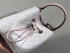 -MICHAEL KORS(杉井奥特莱斯广场店)