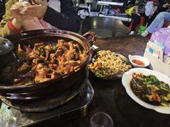 招牌鸡煲-凤兴鸡煲(宝安海雅店)