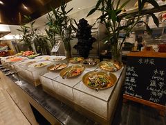 -圣丰索菲特·2 On 988 Café 自助餐厅