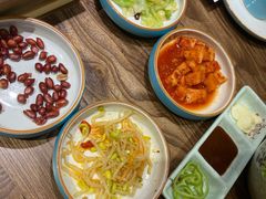 -明洞阿姨·韩式酱蟹烤肉·创意料理(三元桥店)