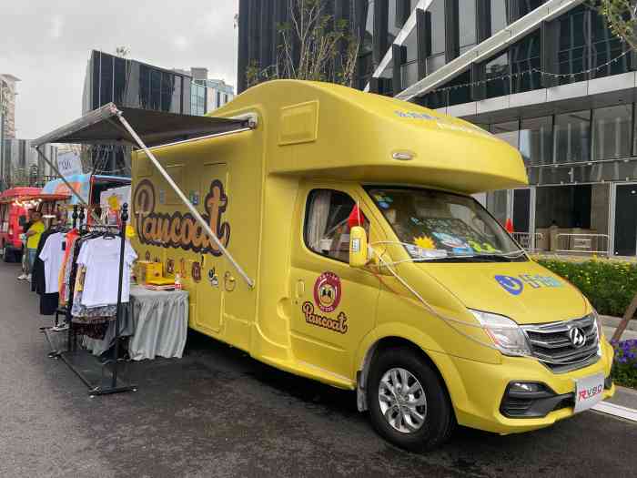 餐车市集-"逛法建议: 这个市集坐落于淮海西路和凯."-大众点评移动版