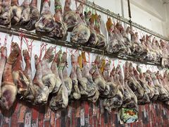 -阿婆情腊排骨火锅(金虹路店)