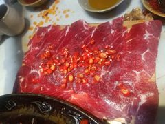 -渝嘴小老弟老火锅(华新村店)
