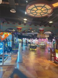 -卡通尼乐园·生日会(烟台永旺店)