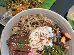 -Ameigo梅果·云贵川bistro(长宁来福士店)