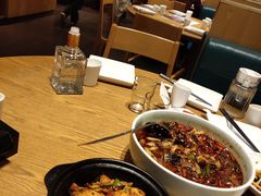 -峨嵋小镇·川菜(勒泰中心店)