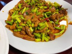 -余杨鸭鸭餐厅